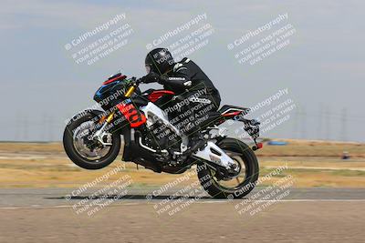 media/Sep-10-2023-Pacific Track Time (Sun) [[44210541ad]]/Group B/1220pm (Wheelie Bump)/